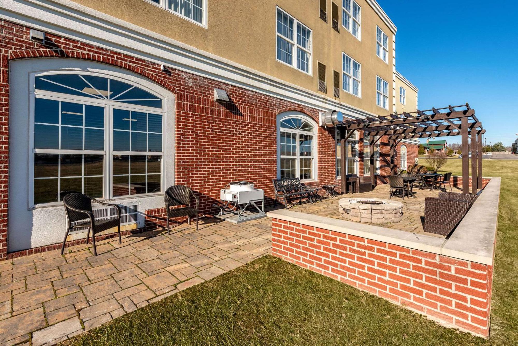 Country Inn & Suites By Radisson, Findlay, Oh Экстерьер фото